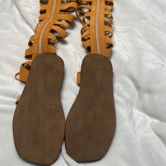 New WO Tags Free People Sun Chaser Tall Gladiator Sandals Sz:38 MSRP:$178 Orange - Picture 7 of 11